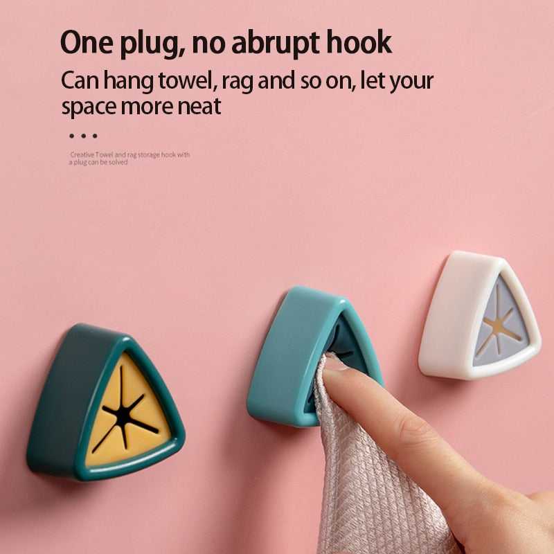 Space-Saving Towel Plug Organizer